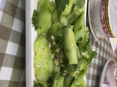 -烁佳海鲜大馅饺子