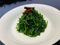 -虹潮荟·餐桌上的美食地理(太阳宫店)