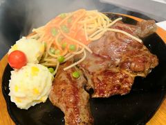 -豪客来牛排(中央花苑店)
