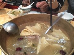 -香满锅老北京羊蝎子火锅·家常菜(新街口店)