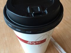 -85度C(生甜甜圈研究工坊·上海松江人民北路店)