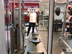 -乐刻运动健身精品馆(览秀城店)