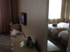 -海伦春天酒店(春熙路太古里店)