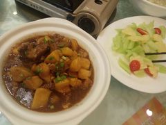 -艳阳天酒店(五里新村店)