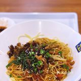 “她”羡慕的1.9元生煎包大餐！