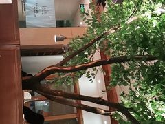 -蜜桃餐厅·伴山(湖滨商业街店)