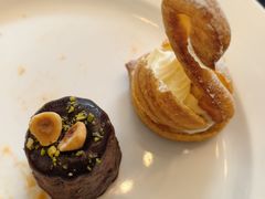 -圣丰索菲特·2 On 988 Café 自助餐厅
