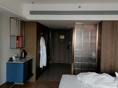 -北京东三环希尔顿逸林酒店