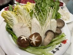 -八合里潮汕鲜牛肉火锅(上海汇智广场店)