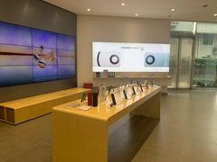 -华为授权体验店(中山公园来福士)