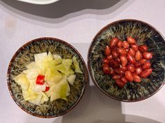 -红鼎豆捞·非遗鲍皇汤火锅(宝丰路店)