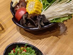 -呷哺呷哺(万达新世界店)
