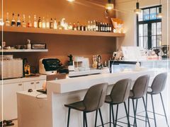 -Fridi Patisserie Cafe