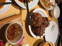 -关东小磨东北菜(上海长风大悦城店)