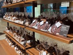 -Laderach 莱德拉(上海环贸iapm店)