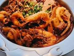 -徐记小怪兽肉蟹煲(中央大街店)