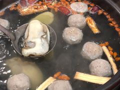 花旗参汤底-濠轩阁特色生蚝火锅(水湾路店)