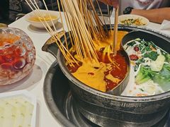 -钢管厂五区小郡肝串串香(蜀都万达店)