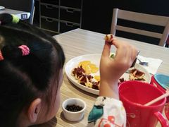 -必胜客(大坪英利店)