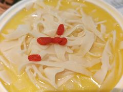-桂满陇·手作小笼包&江南叫花鸡(中山公园店)
