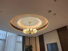 -里宴川菜酒楼(昊祥邻里聚金泉广场店)