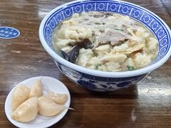 -崇德楼水盆牛羊肉泡馍馆(文艺路店)