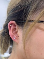 -AI艾耳·专业手工耳洞·穿孔美学馆