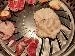 -木槿花韩式炭烤·熟成肉工坊(孙文东路店)