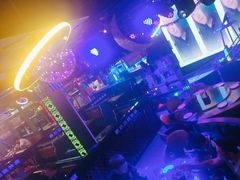 -路边边.炒菜烧烤.音乐餐厅(良乡长虹店)