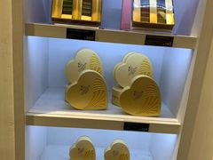 面包甜点陈列柜-GODIVA(恒隆广场店)