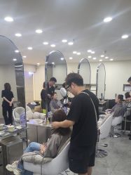 -DX HAIR SALON·发现未知美发沙龙