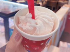 -DQ·蛋糕·冰淇淋(西直门店)