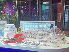 -诺柯视眼镜-蔡司依视路官方工厂店(白银路店)
