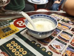 -广信牛奶甜品世家(台东店)