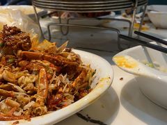 -凤凰路何眼镜香辣蟹(花果园店)
