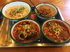 宽巷子老成都串串香-茶马花街(城西银泰城店)