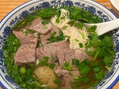 -嘻小北·兰州清汤牛肉面(太平洋森活天地店)