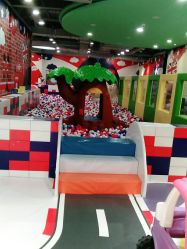 -利奥梦幻主题乐园(爱琴海购物公园店)