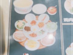 -桥香园云南过桥米线(金马碧鸡店)