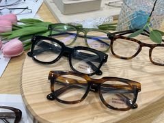 -Eziwish眼镜·蔡司授权店