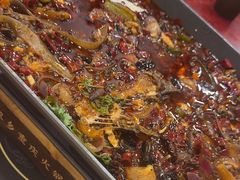 -家乡重庆火锅店