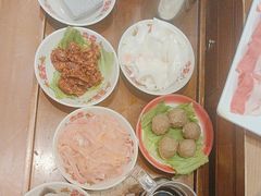 -沸炉重庆老火锅(军事博物馆店)