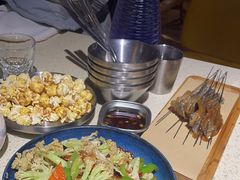 -蚝堡·生蚝海鲜烧烤物种起源•海肠捞饭(刘公岛店)