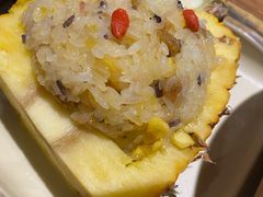 菠萝饭-茶花妹子云南餐厅(传媒大学店)