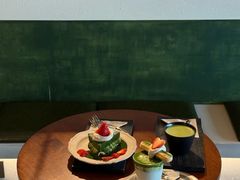 -luutosa  cafe & tea 鹿兔山