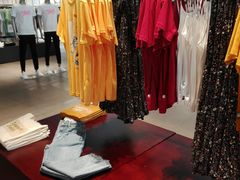 -URBAN REVIVO(深圳华润万象天地店)