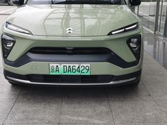 -蔚来中心(北京中关村店)