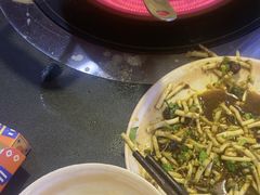 -由衷贵州酸汤牛肉火锅(新桥店)