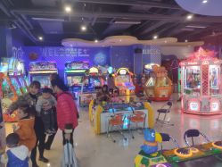 -Lucky Star幸运星&一同潮玩(友阿国际广场店)