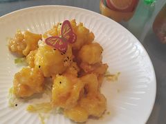 -荷塘秋月·本帮江浙菜(国权路店)